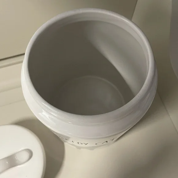 Rae Dunn Scaredy Cat Canister for Halloween - Picture 3 of 5